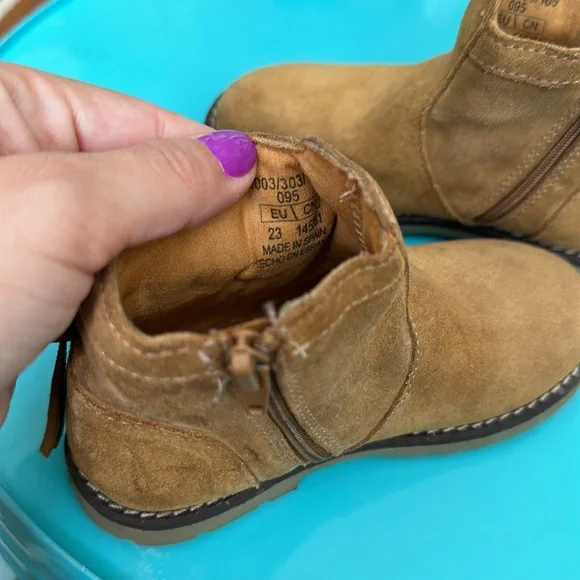 Cute Zara Fringe Boots - Picture 5 of 7